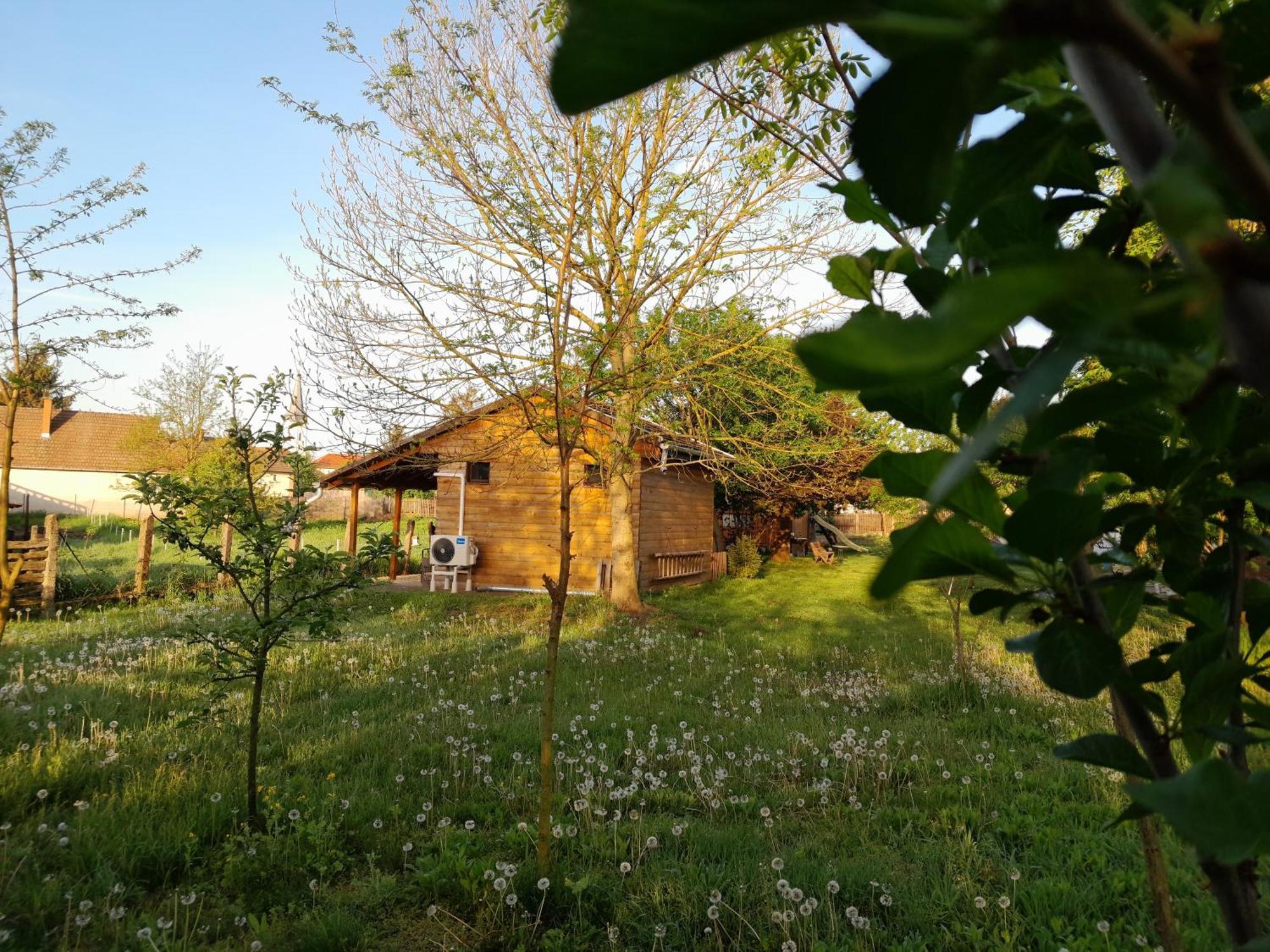 Csónakház Vila Tiszadob Exterior foto